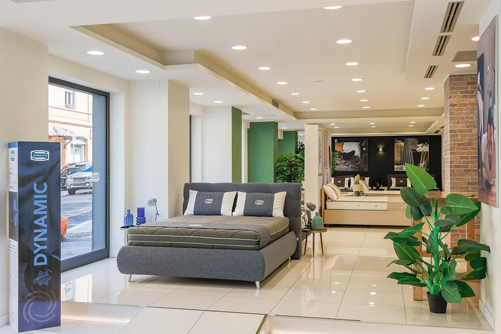 SIMMONS | PREMIUM RESELLER