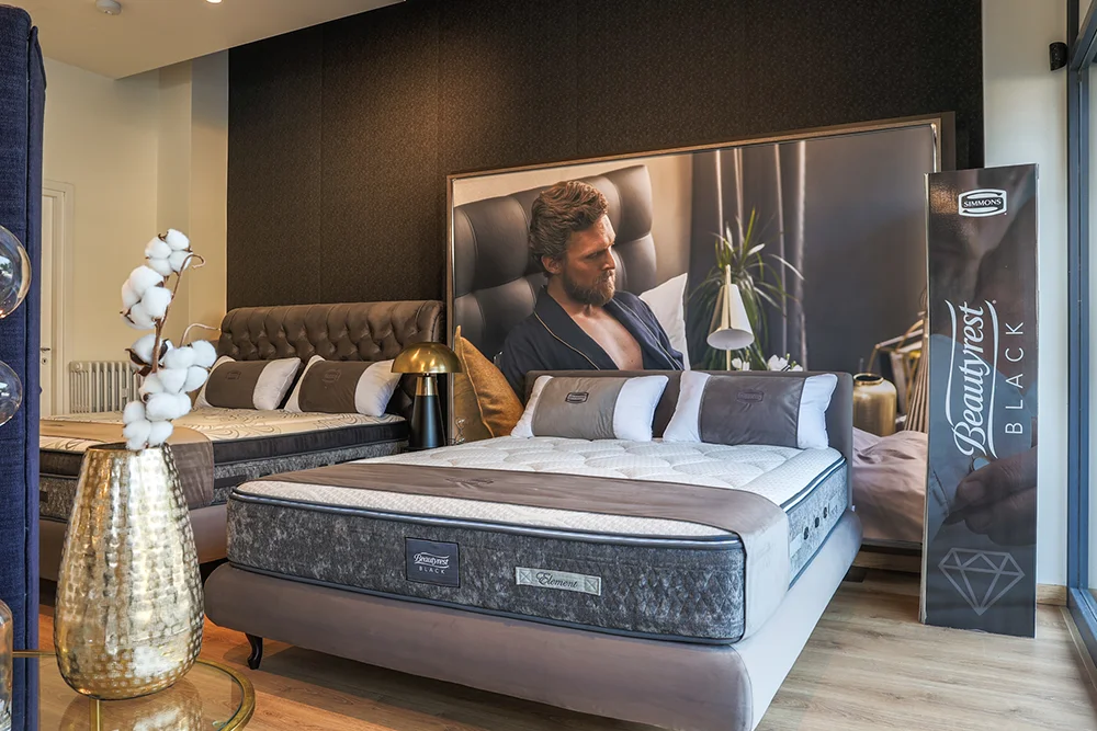 SIMMONS | STORE - Brescia