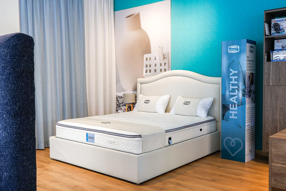 SIMMONS | STORE - Brescia