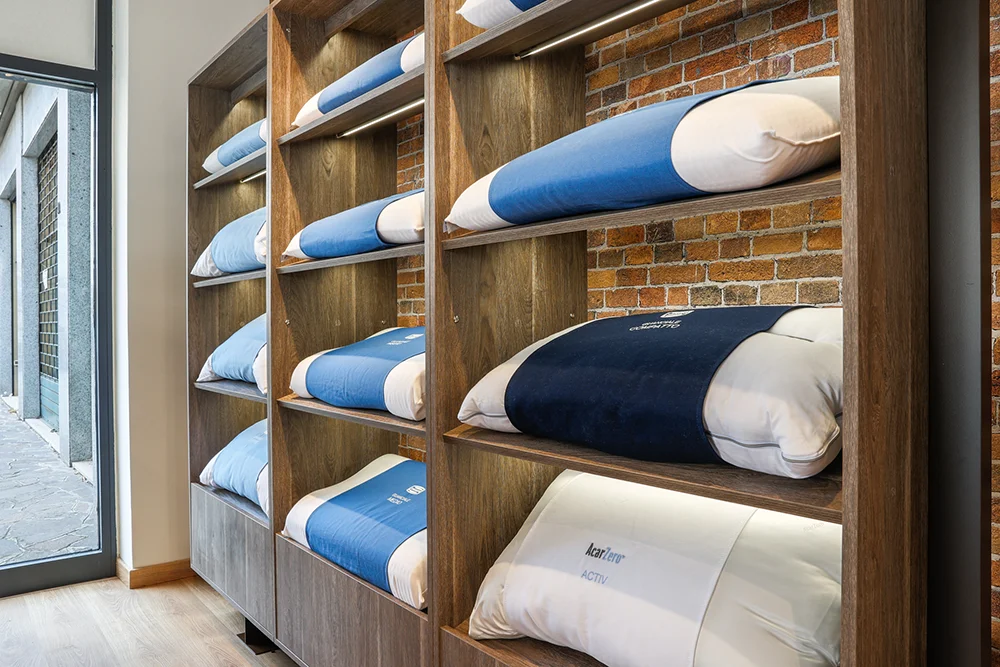 SIMMONS | STORE - Brescia