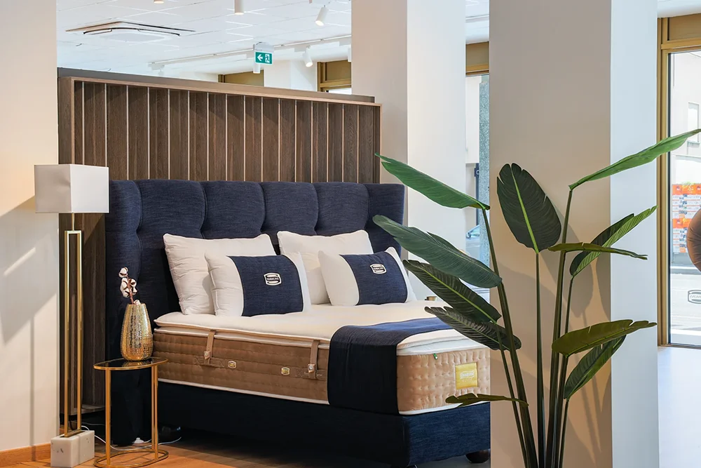 SIMMONS | STORE - Busto Arsizio