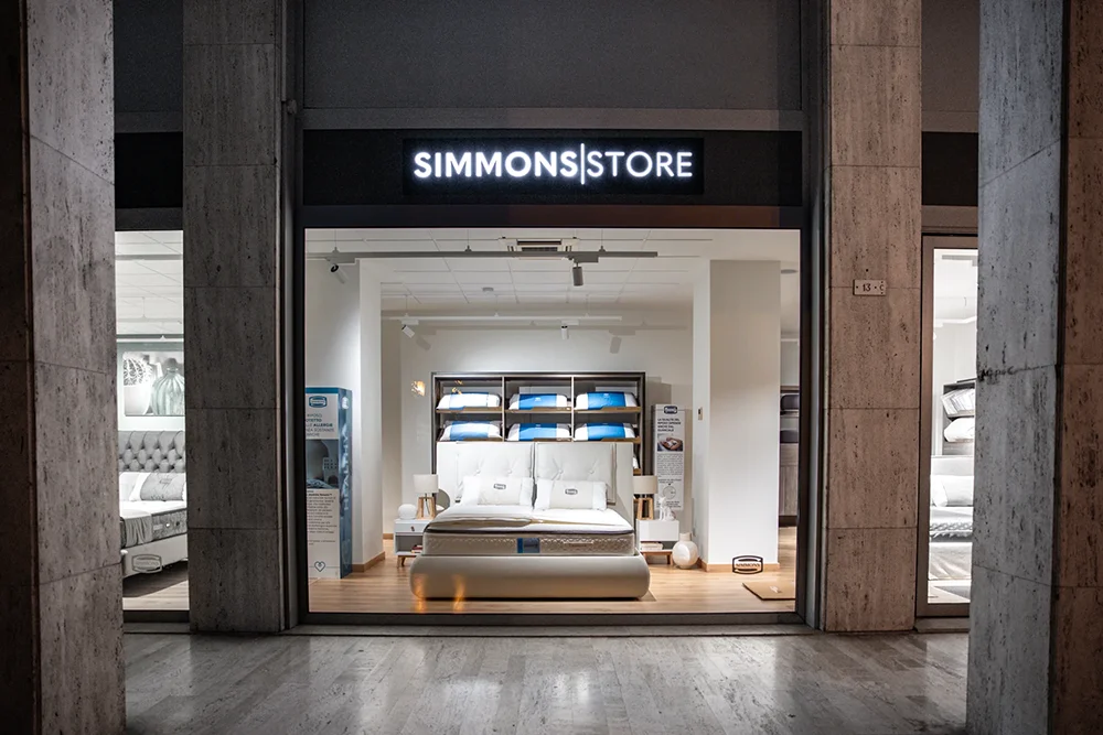 SIMMONS | STORE - Treviso