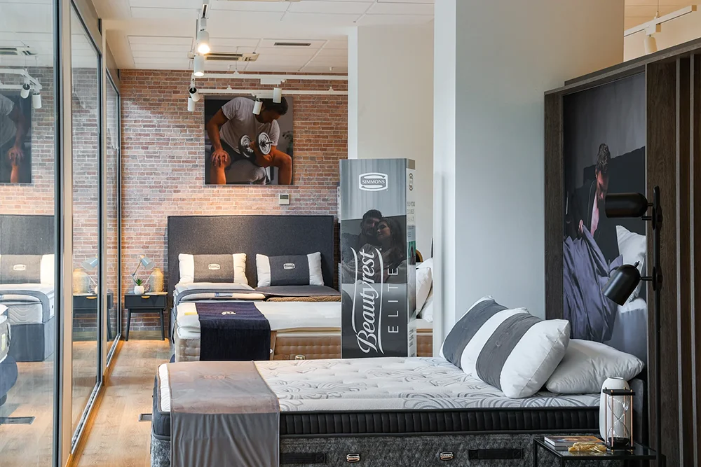 SIMMONS | STORE - Treviso