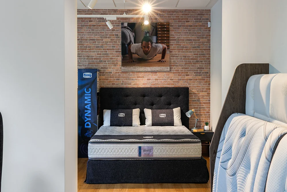 SIMMONS | STORE - Treviso