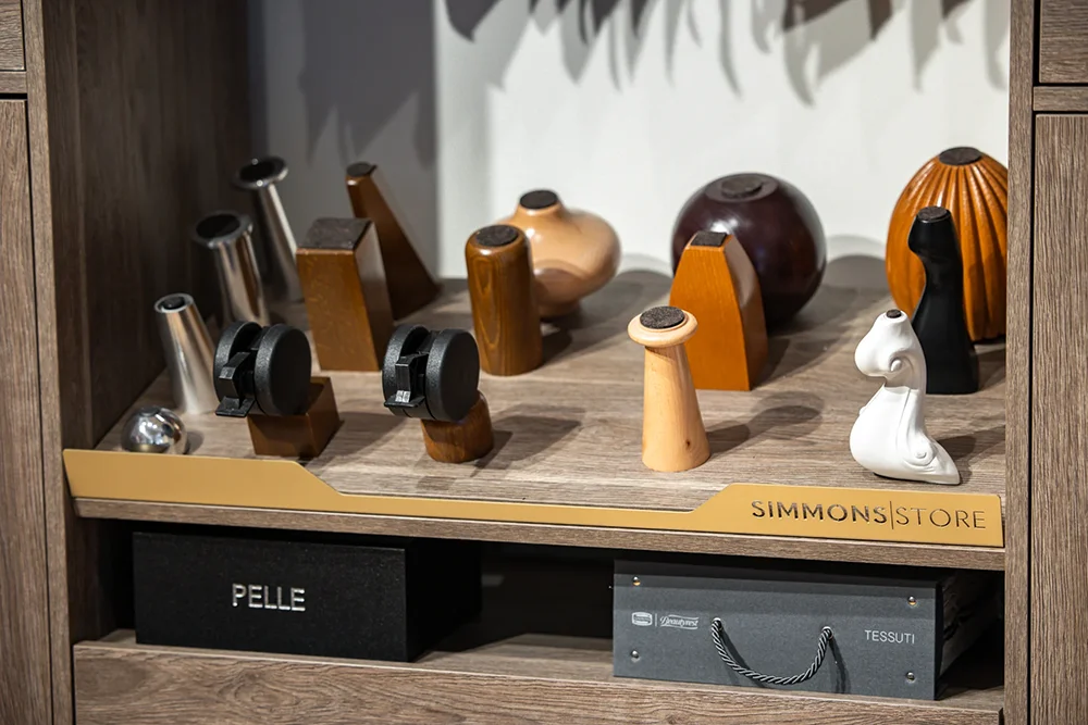 SIMMONS | STORE - Varese